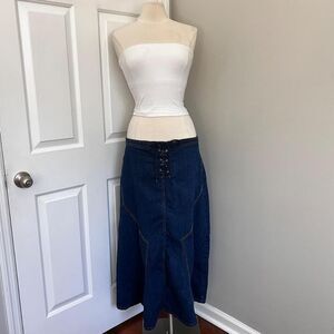 DARK WASH ZOEY BETH DENIM‎ FRONT TIE MAXI SKIRT